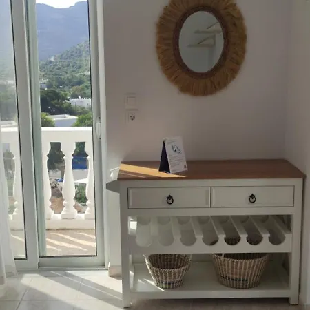 Nikos * Livadia (Tilos)