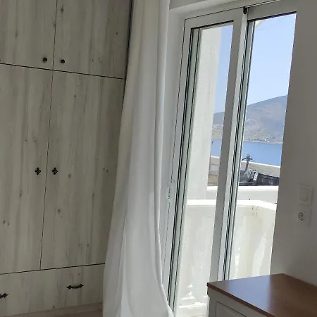 Nikos * Livadia (Tilos)