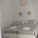 Nikos *