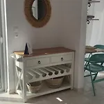 Nikos Appartement *