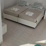 Nikos *