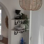 Nikos *