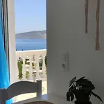 Nikos Livadia (Tilos)