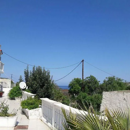 Nikos * Livadia (Tilos)