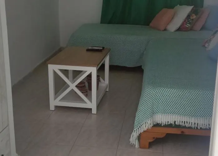 Nikos * Livadia (Tilos)