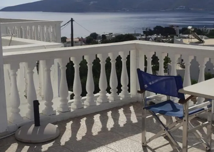 Nikos * Livadia (Tilos)